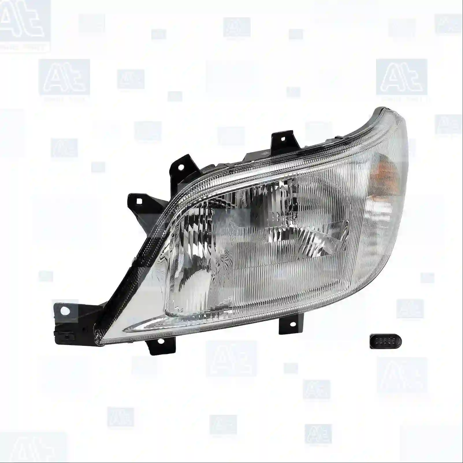 Headlamp Headlamp, left, without bulbs, at no: 77710820 ,  oem no:9018201461, , , At Spare Part | Engine, Accelerator Pedal, Camshaft, Connecting Rod, Crankcase, Crankshaft, Cylinder Head, Engine Suspension Mountings, Exhaust Manifold, Exhaust Gas Recirculation, Filter Kits, Flywheel Housing, General Overhaul Kits, Engine, Intake Manifold, Oil Cleaner, Oil Cooler, Oil Filter, Oil Pump, Oil Sump, Piston & Liner, Sensor & Switch, Timing Case, Turbocharger, Cooling System, Belt Tensioner, Coolant Filter, Coolant Pipe, Corrosion Prevention Agent, Drive, Expansion Tank, Fan, Intercooler, Monitors & Gauges, Radiator, Thermostat, V-Belt / Timing belt, Water Pump, Fuel System, Electronical Injector Unit, Feed Pump, Fuel Filter, cpl., Fuel Gauge Sender,  Fuel Line, Fuel Pump, Fuel Tank, Injection Line Kit, Injection Pump, Exhaust System, Clutch & Pedal, Gearbox, Propeller Shaft, Axles, Brake System, Hubs & Wheels, Suspension, Leaf Spring, Universal Parts / Accessories, Steering, Electrical System, Cabin
