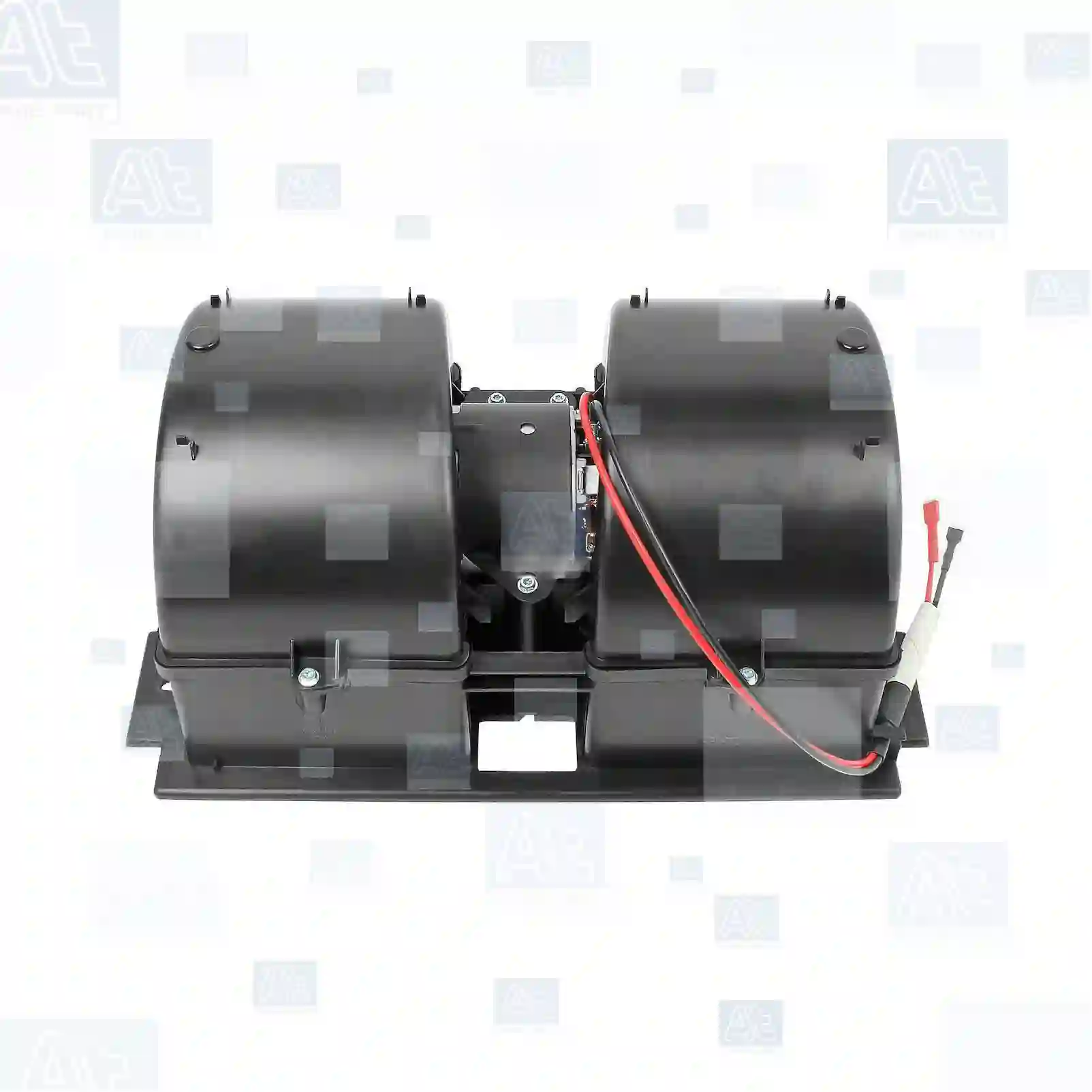 Blower Fan motor, at no: 77734724 ,  oem no:1605822, 5001833357, 20559995, ZG00229-0008 At Spare Part | Engine, Accelerator Pedal, Camshaft, Connecting Rod, Crankcase, Crankshaft, Cylinder Head, Engine Suspension Mountings, Exhaust Manifold, Exhaust Gas Recirculation, Filter Kits, Flywheel Housing, General Overhaul Kits, Engine, Intake Manifold, Oil Cleaner, Oil Cooler, Oil Filter, Oil Pump, Oil Sump, Piston & Liner, Sensor & Switch, Timing Case, Turbocharger, Cooling System, Belt Tensioner, Coolant Filter, Coolant Pipe, Corrosion Prevention Agent, Drive, Expansion Tank, Fan, Intercooler, Monitors & Gauges, Radiator, Thermostat, V-Belt / Timing belt, Water Pump, Fuel System, Electronical Injector Unit, Feed Pump, Fuel Filter, cpl., Fuel Gauge Sender,  Fuel Line, Fuel Pump, Fuel Tank, Injection Line Kit, Injection Pump, Exhaust System, Clutch & Pedal, Gearbox, Propeller Shaft, Axles, Brake System, Hubs & Wheels, Suspension, Leaf Spring, Universal Parts / Accessories, Steering, Electrical System, Cabin